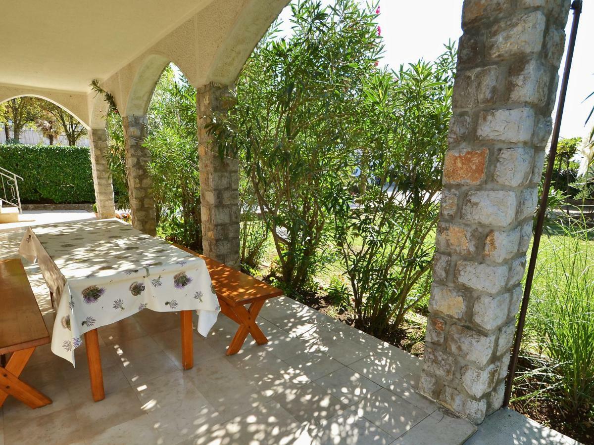 Jelka By Interhome Casa vacanze